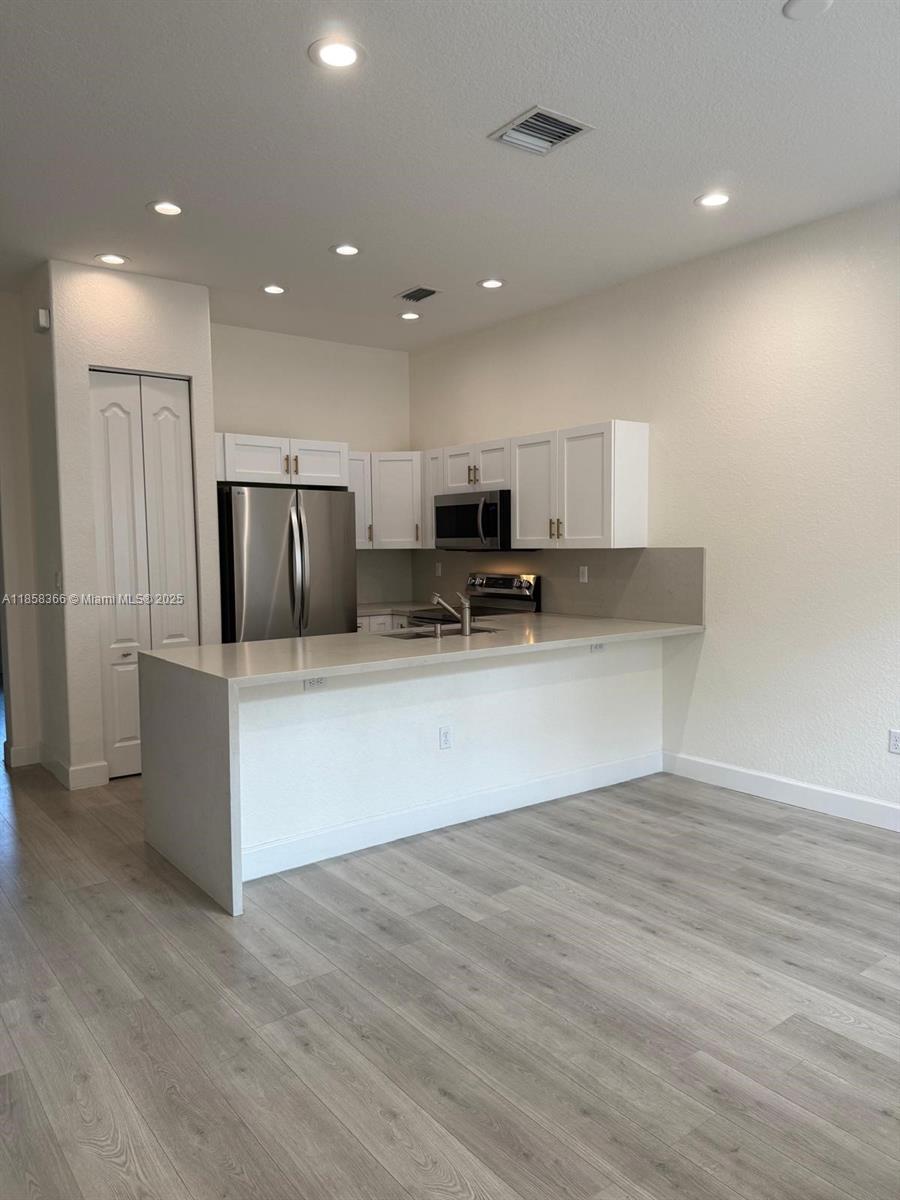 Property photo # 4