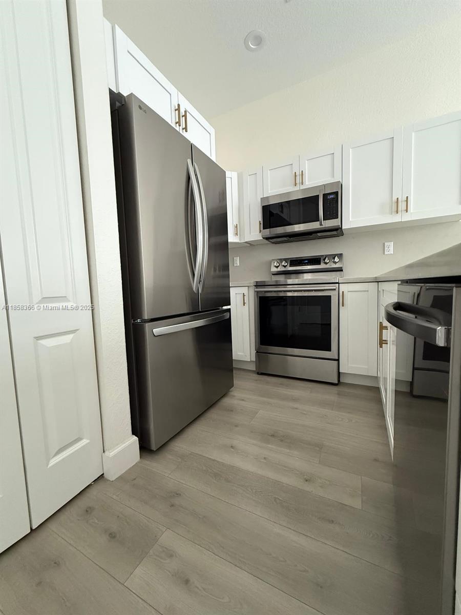 Property photo # 2