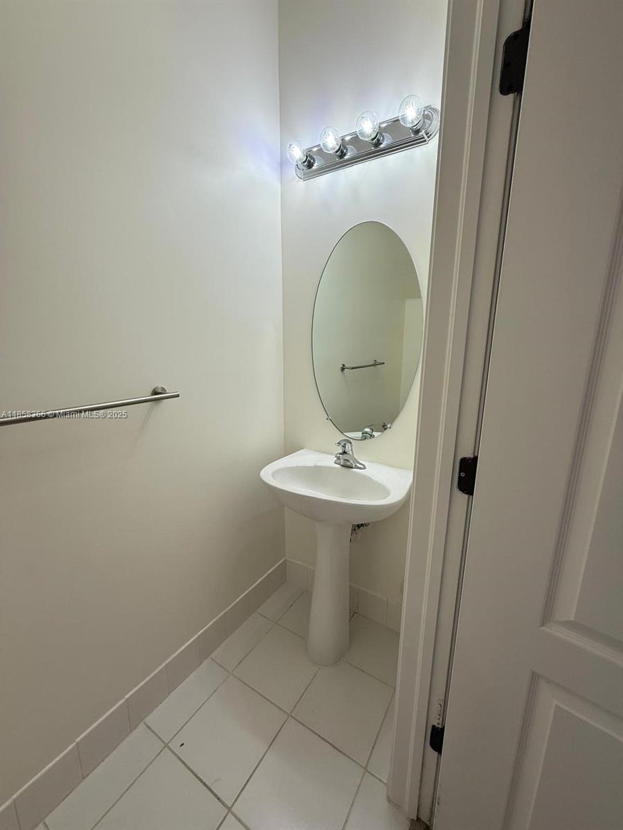 Property photo # 6