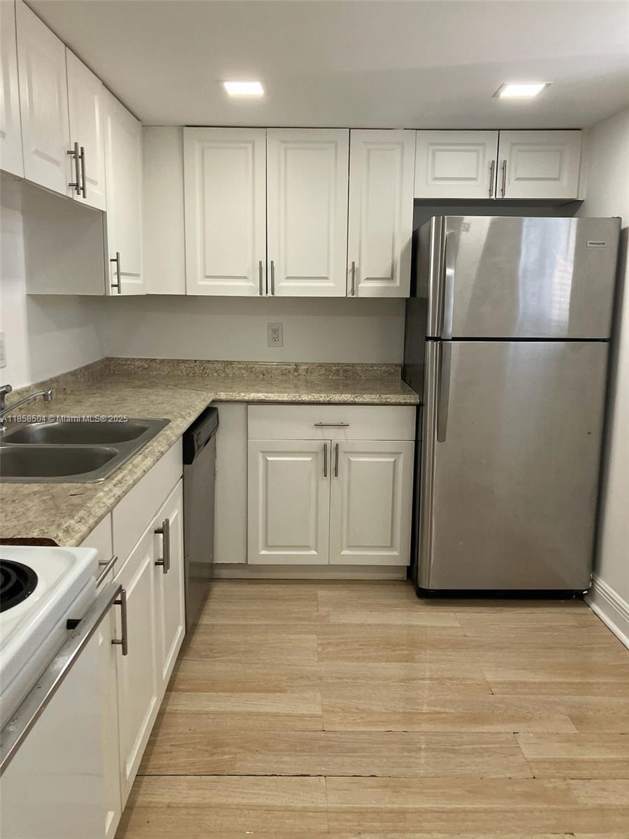 Property photo # 4