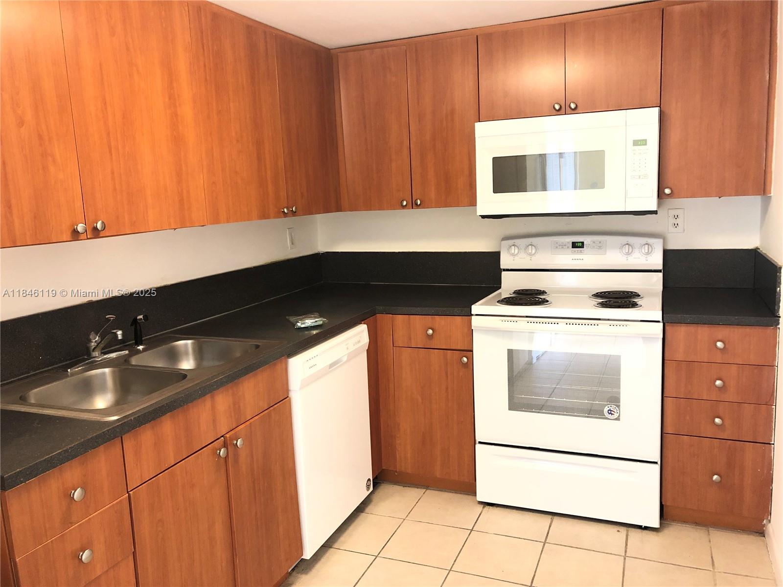 Property photo # 7