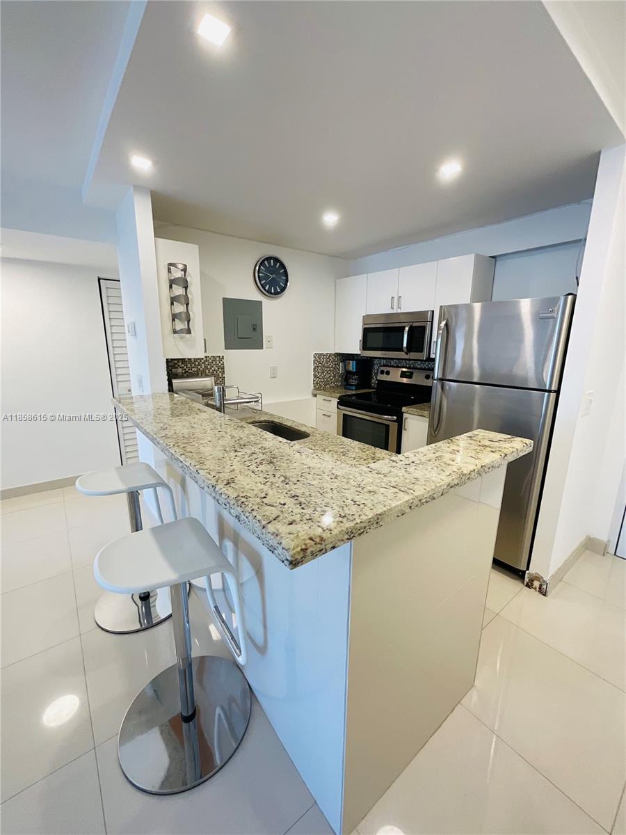 Property photo # 8