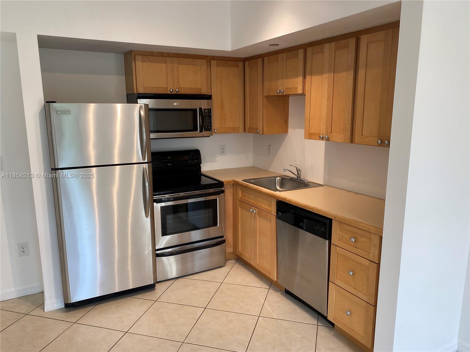 Property photo # 9