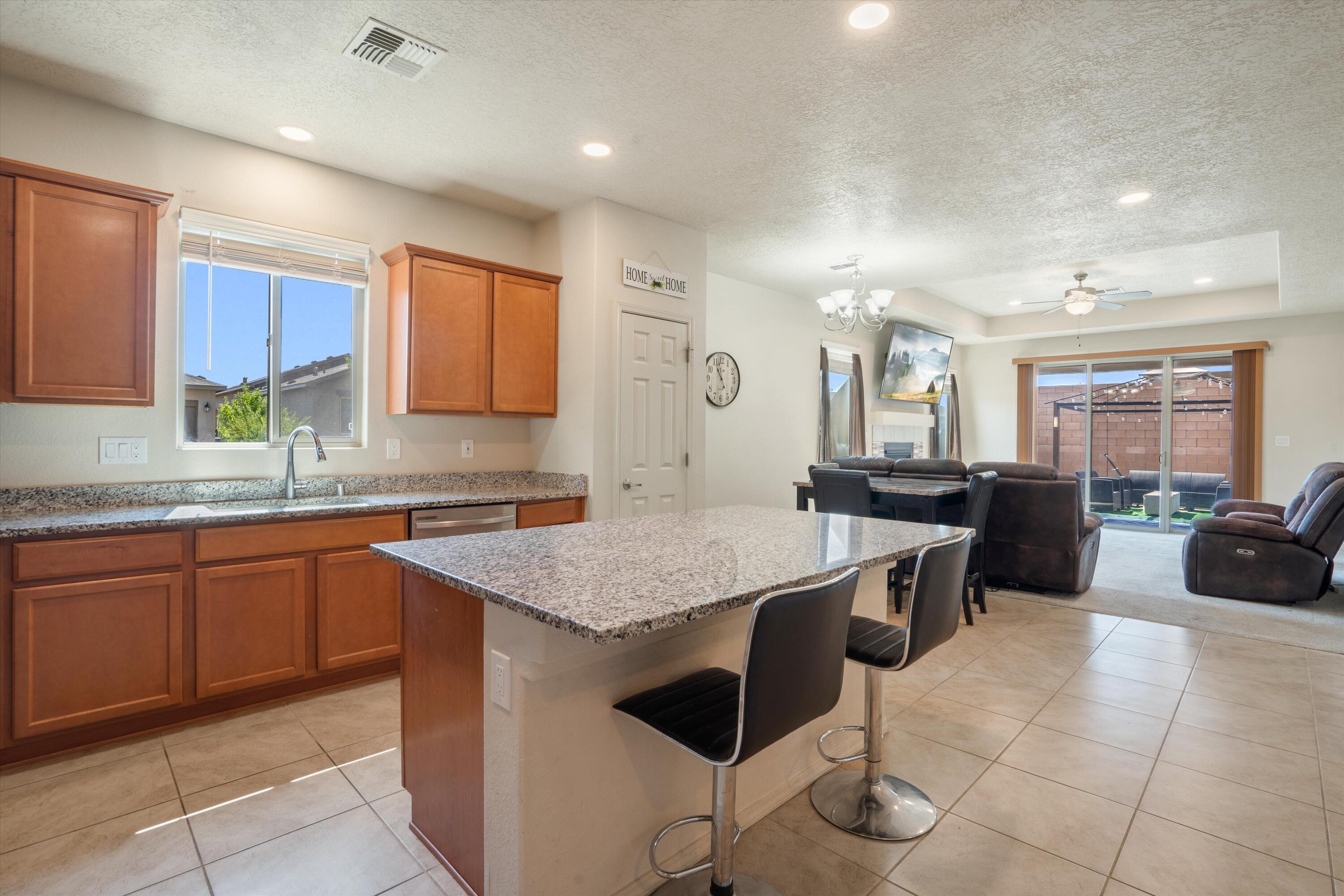 4302 GOLDEN EAGLE Court NE 