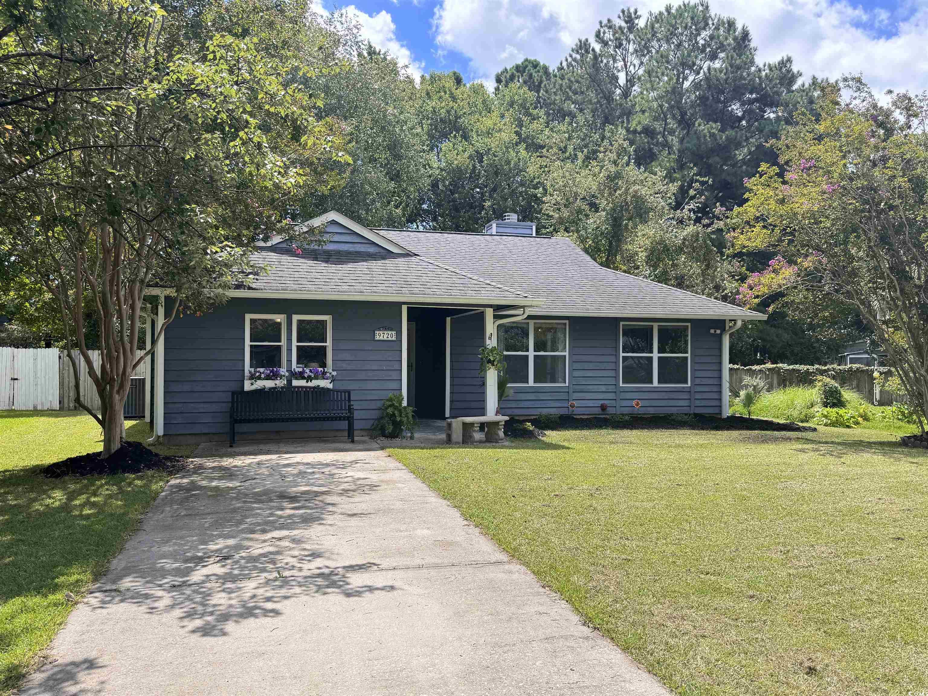 9720 Kings Grant Dr. Murrells Inlet, SC 29576