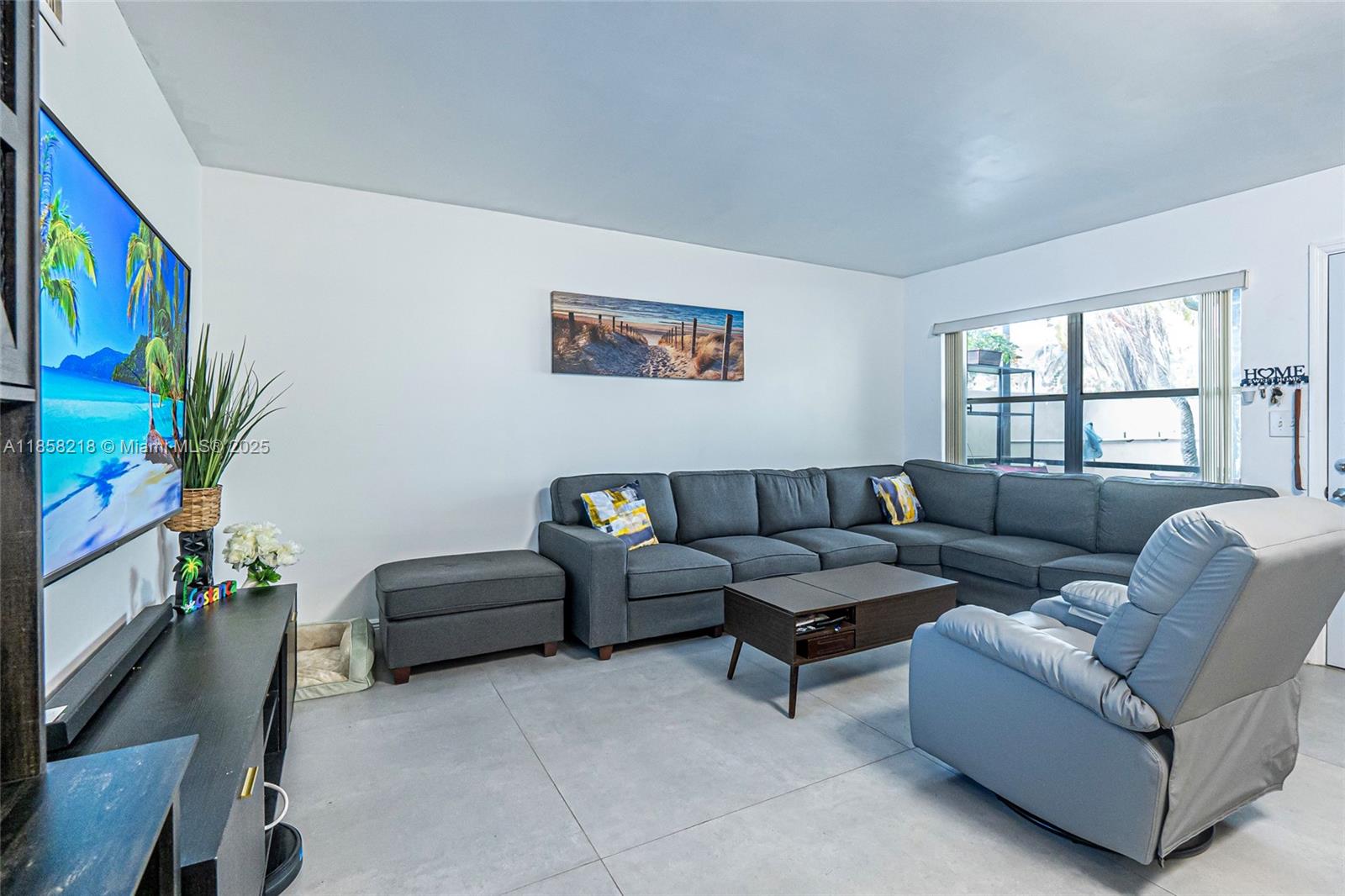 Santa Monica Condominium