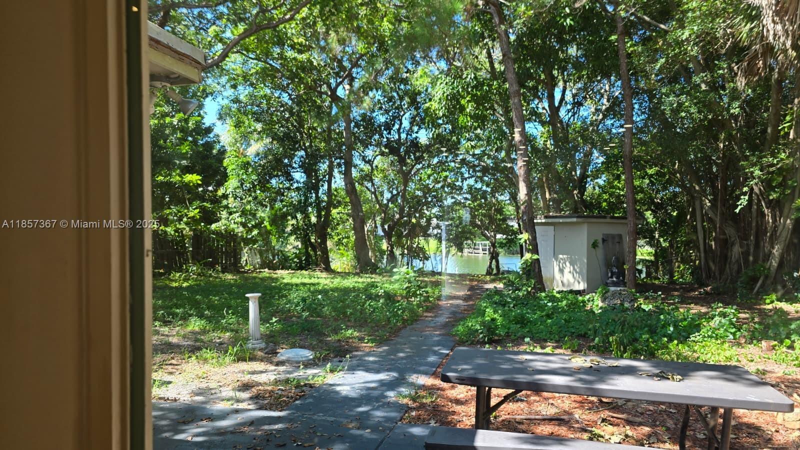 Property photo # 4