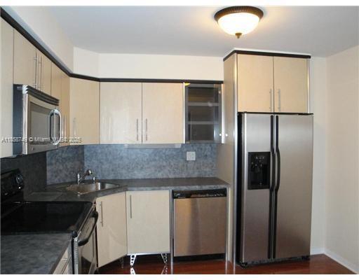 Property photo # 9