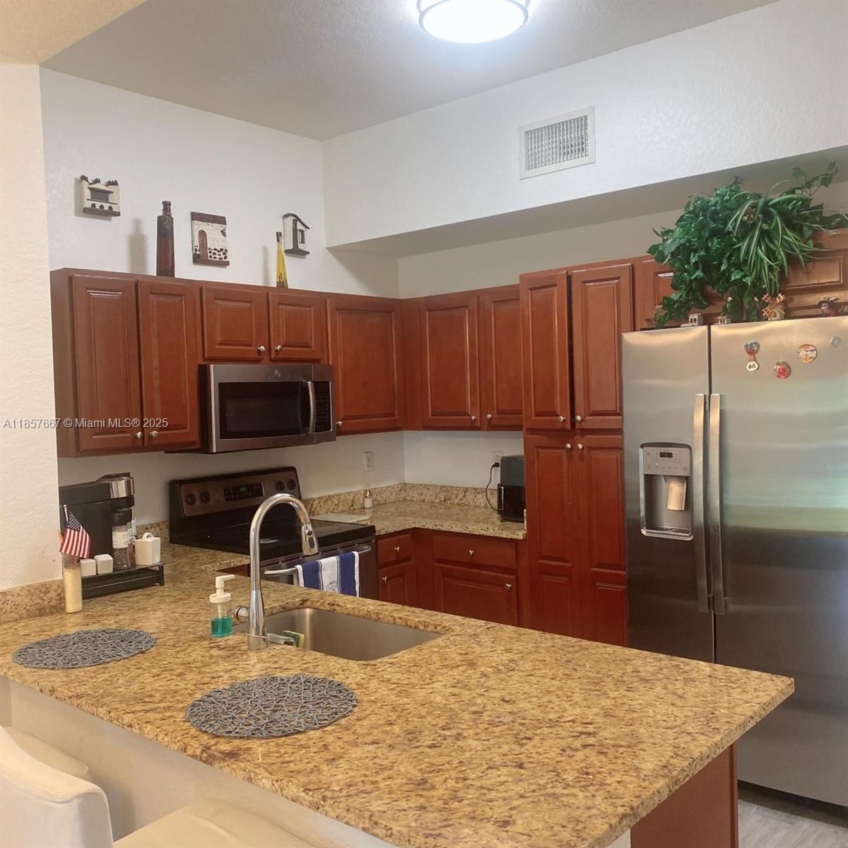 Property photo # 2