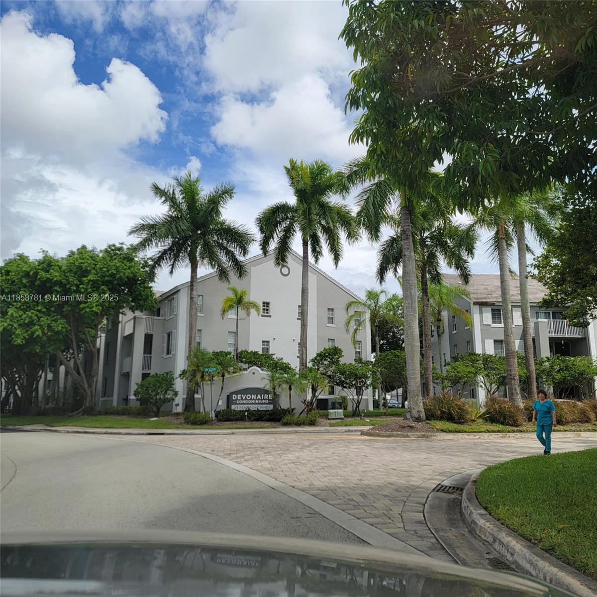 Property photo # 6