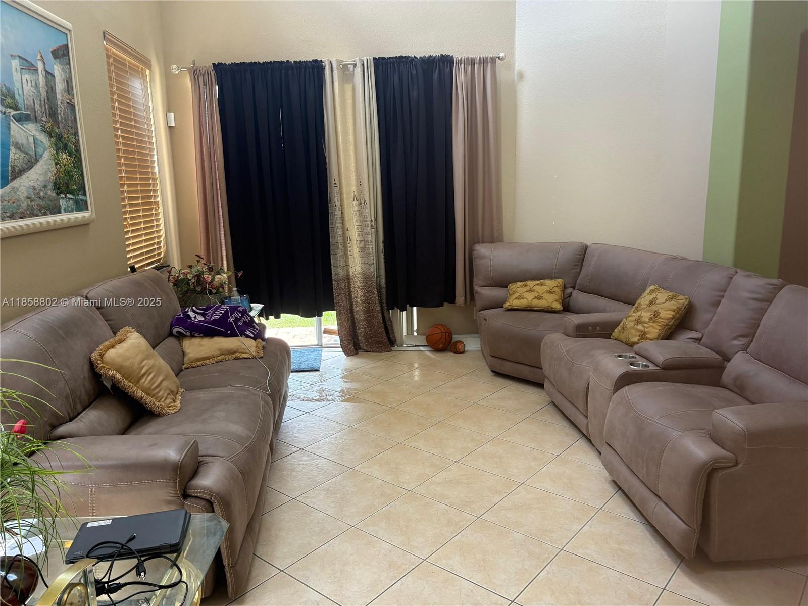 Property photo # 2