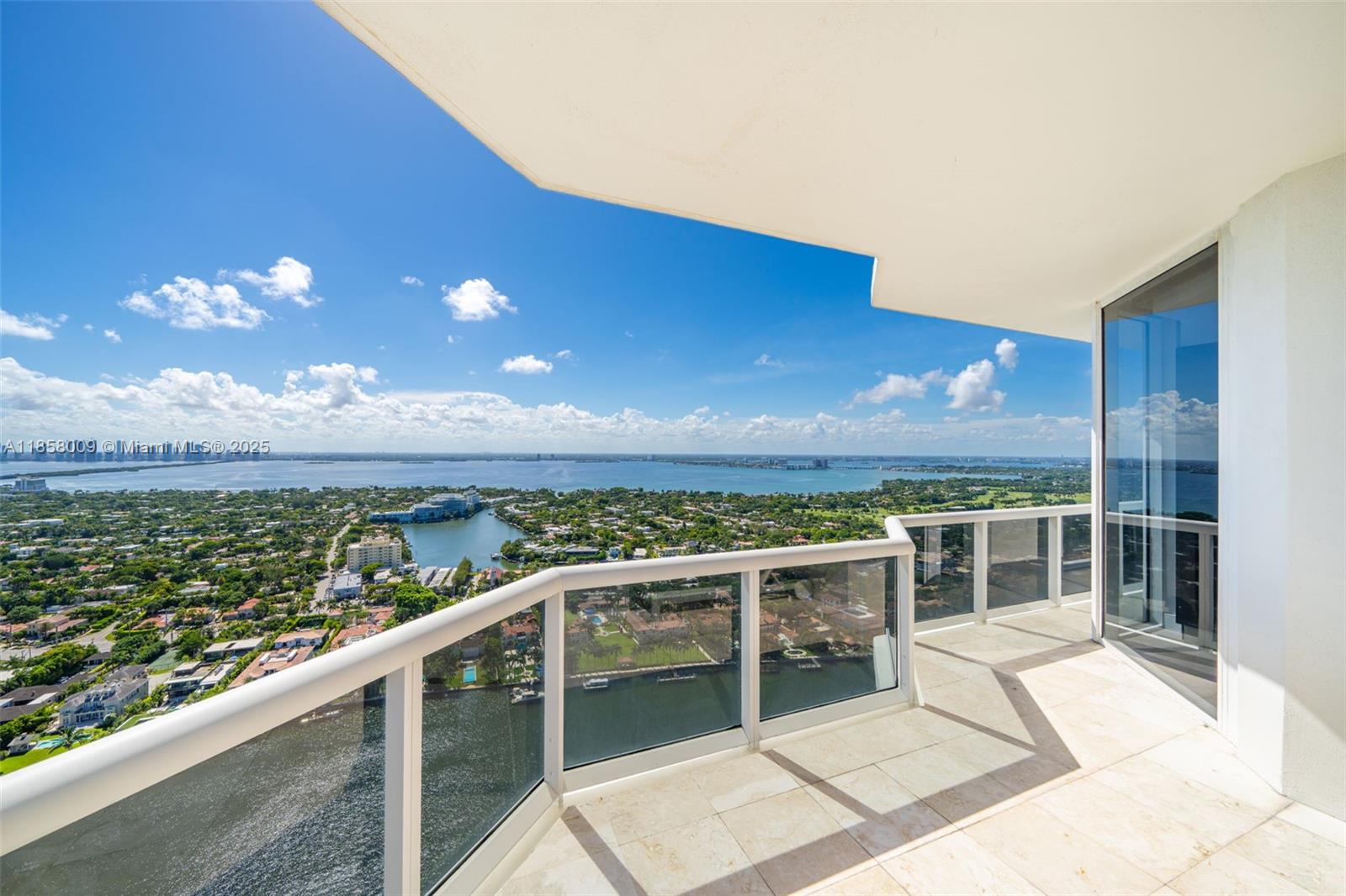 4775 Collins Ave #PH4305, Miami Beach FL 33140