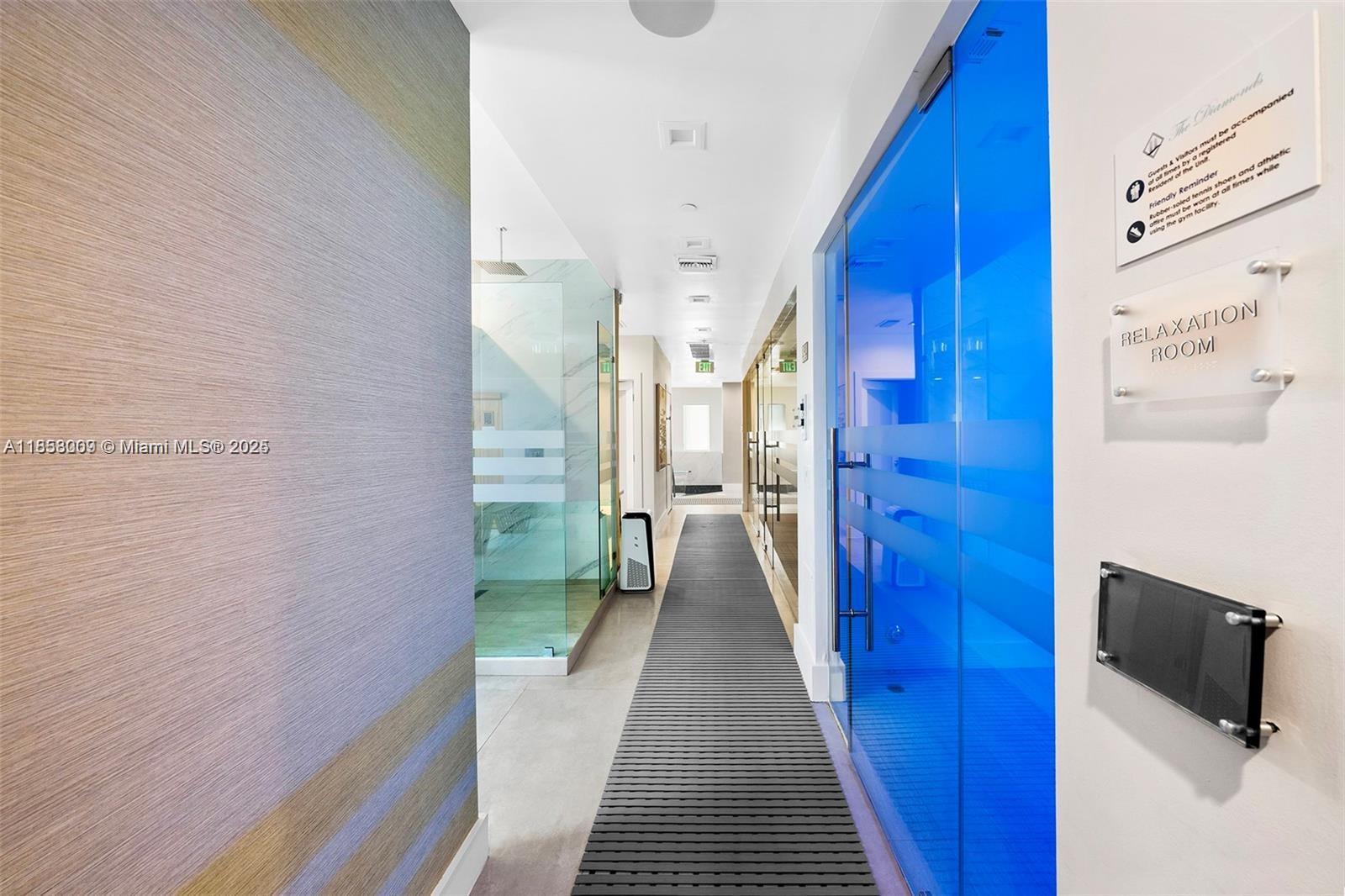 4775 Collins Ave #PH4305, Miami Beach FL 33140