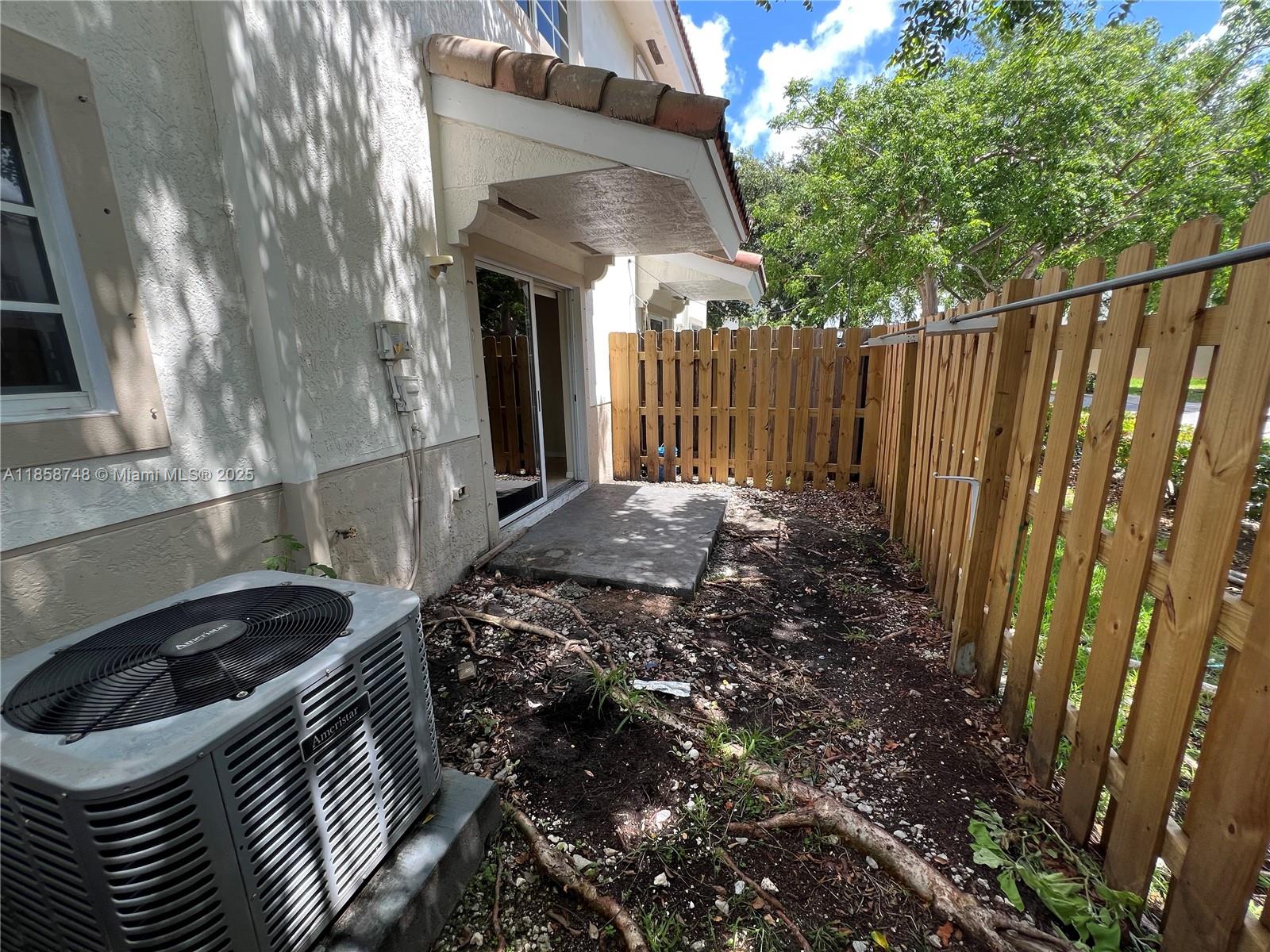 Property photo # 6