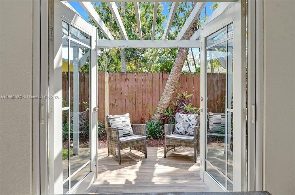 Property photo # 9