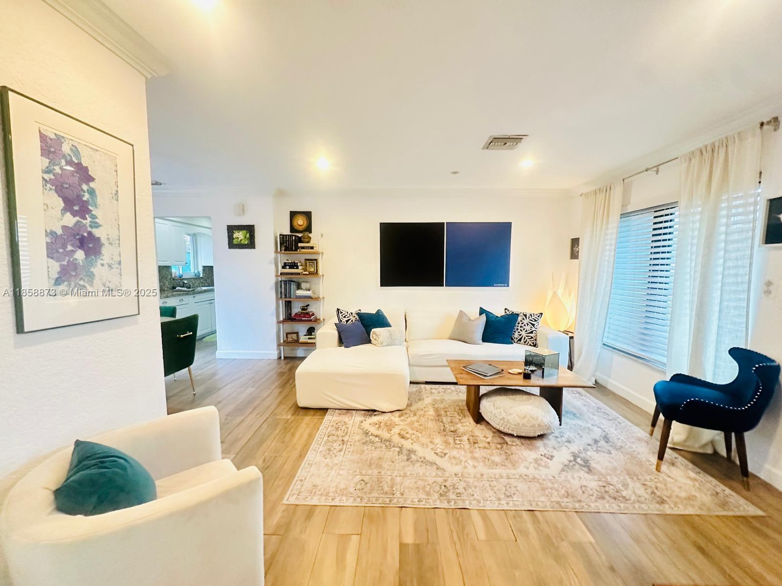 Property photo # 4