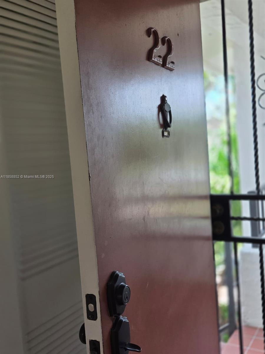 Property photo # 0