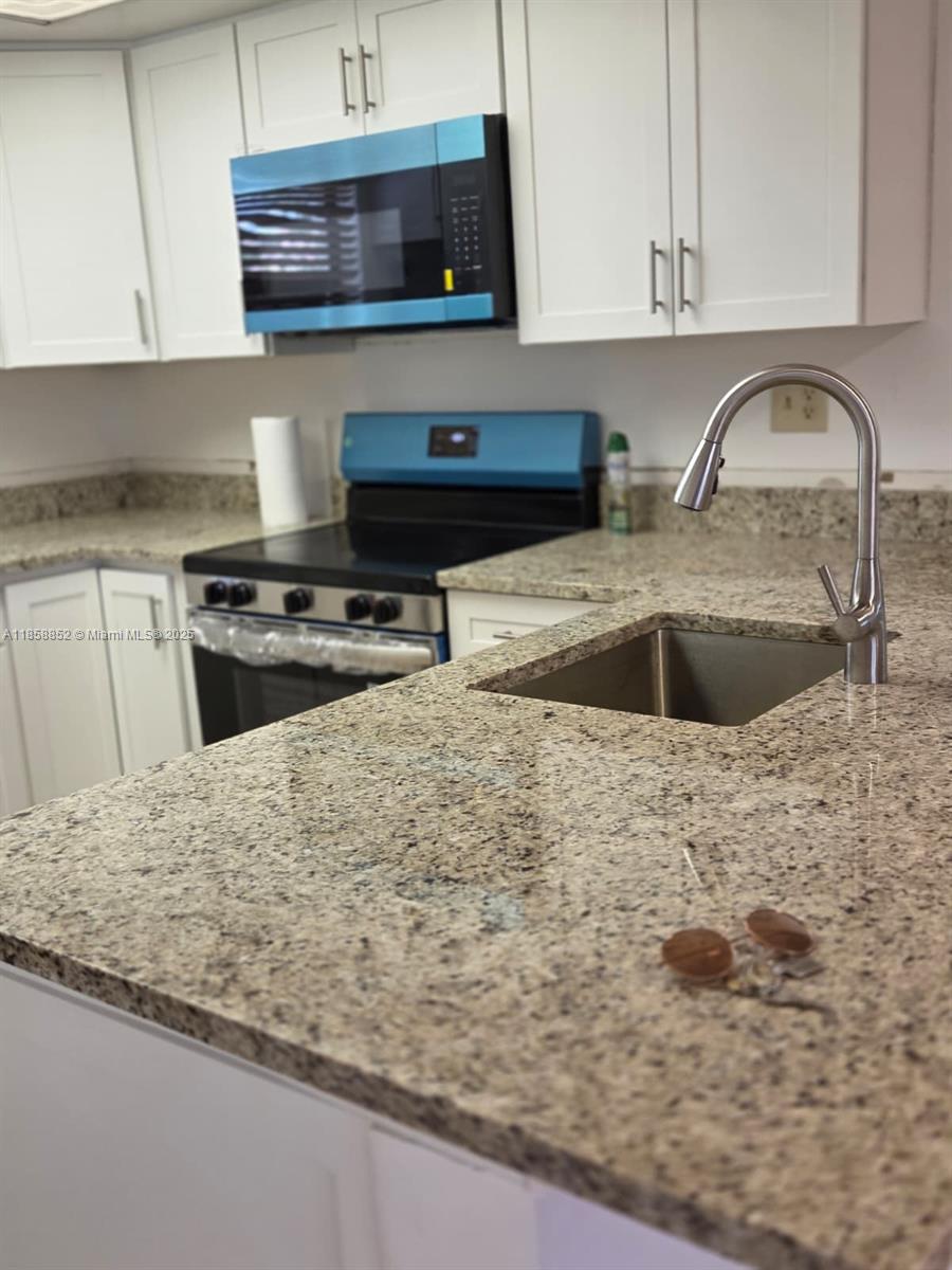 Property photo # 6