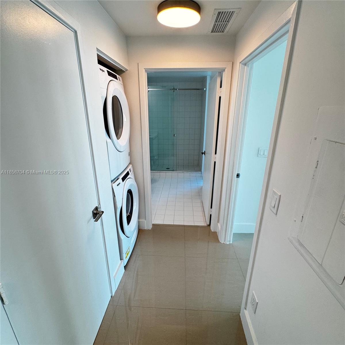 888 Biscayne Blvd #2012, Miami FL 33132