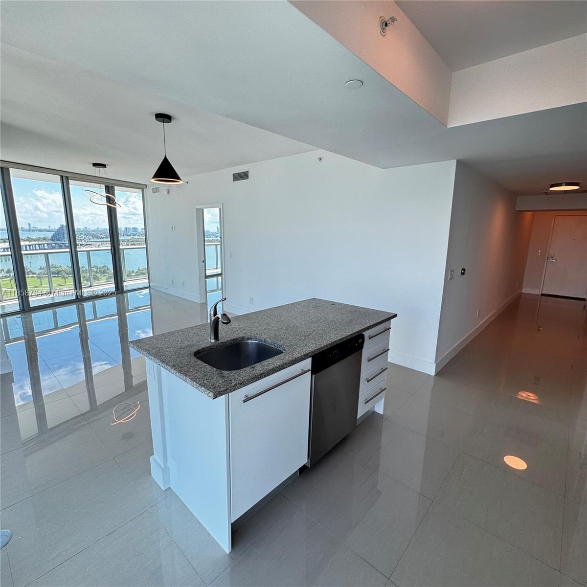 888 Biscayne Blvd #2012, Miami FL 33132