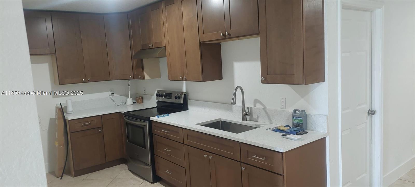 Property photo # 8