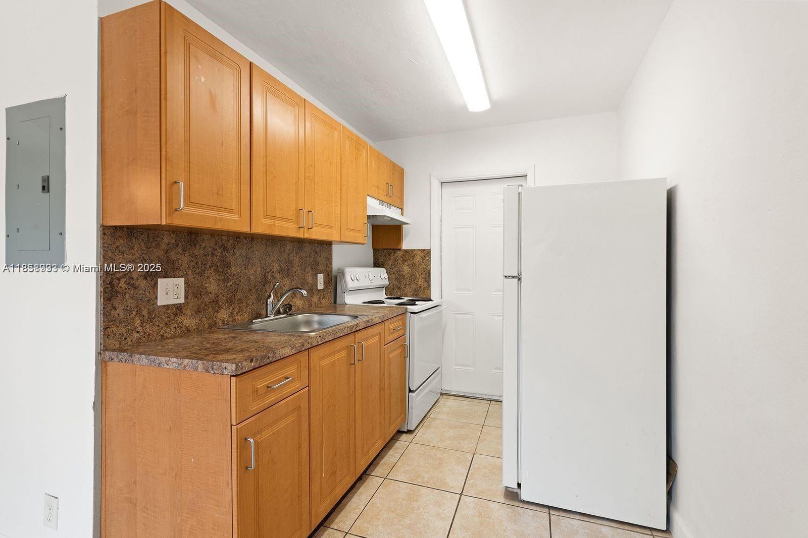 Property photo # 2