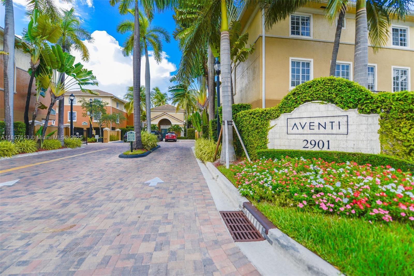 2811 185th St Unit 801, Aventura, Florida 33180