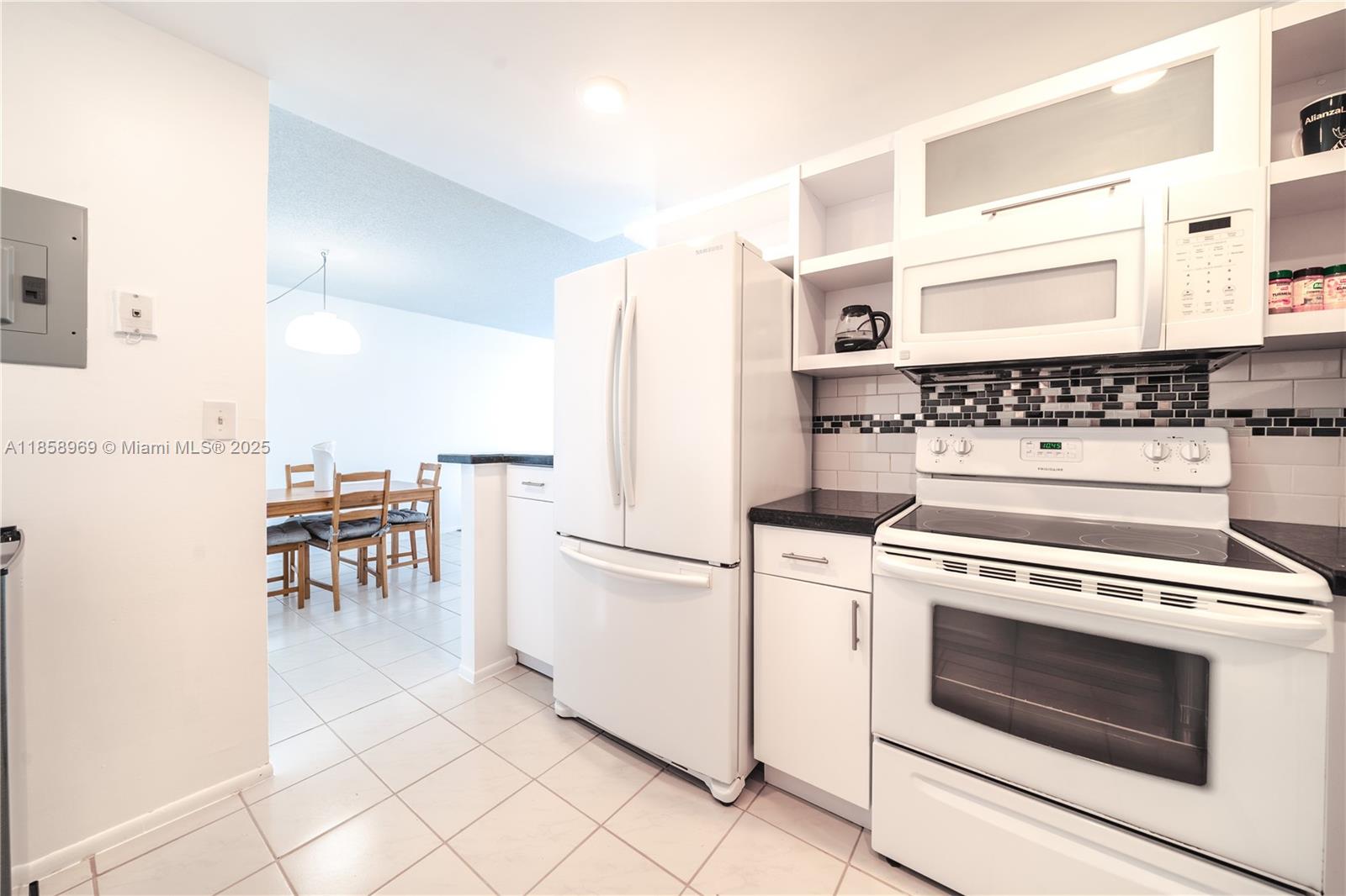Property photo # 7