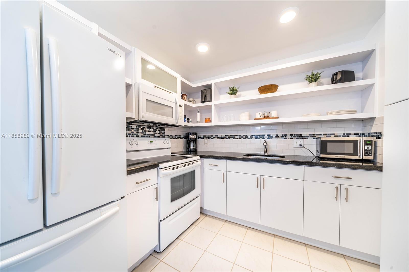 Property photo # 2
