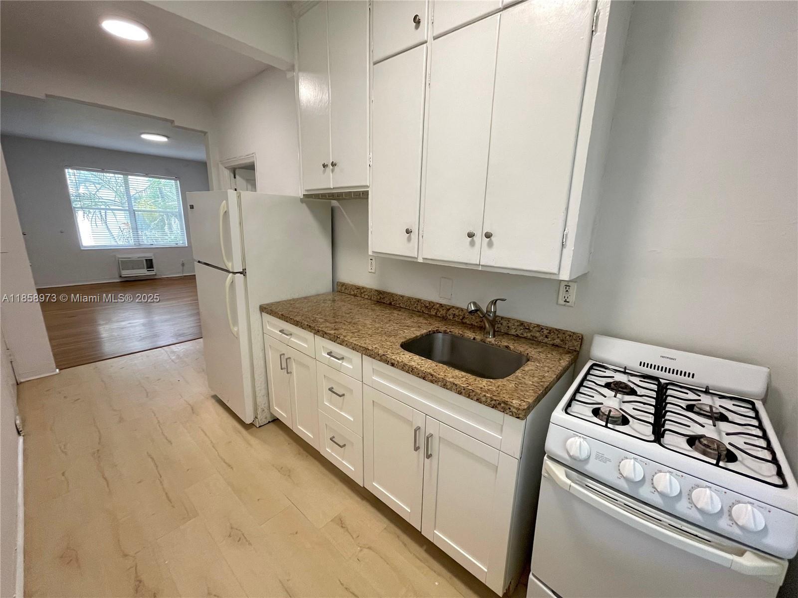 Property photo # 8