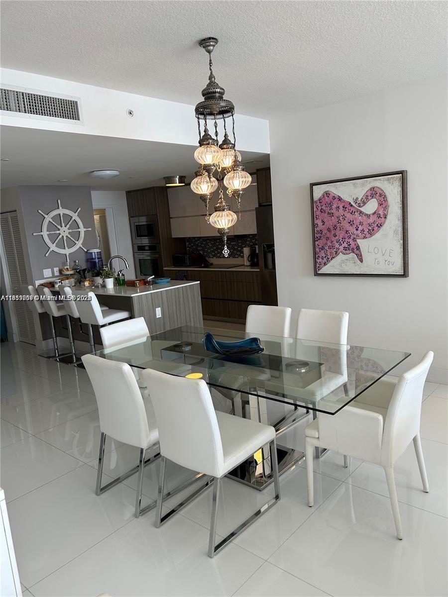 600 NE 27th St #3003, Miami FL 33137
