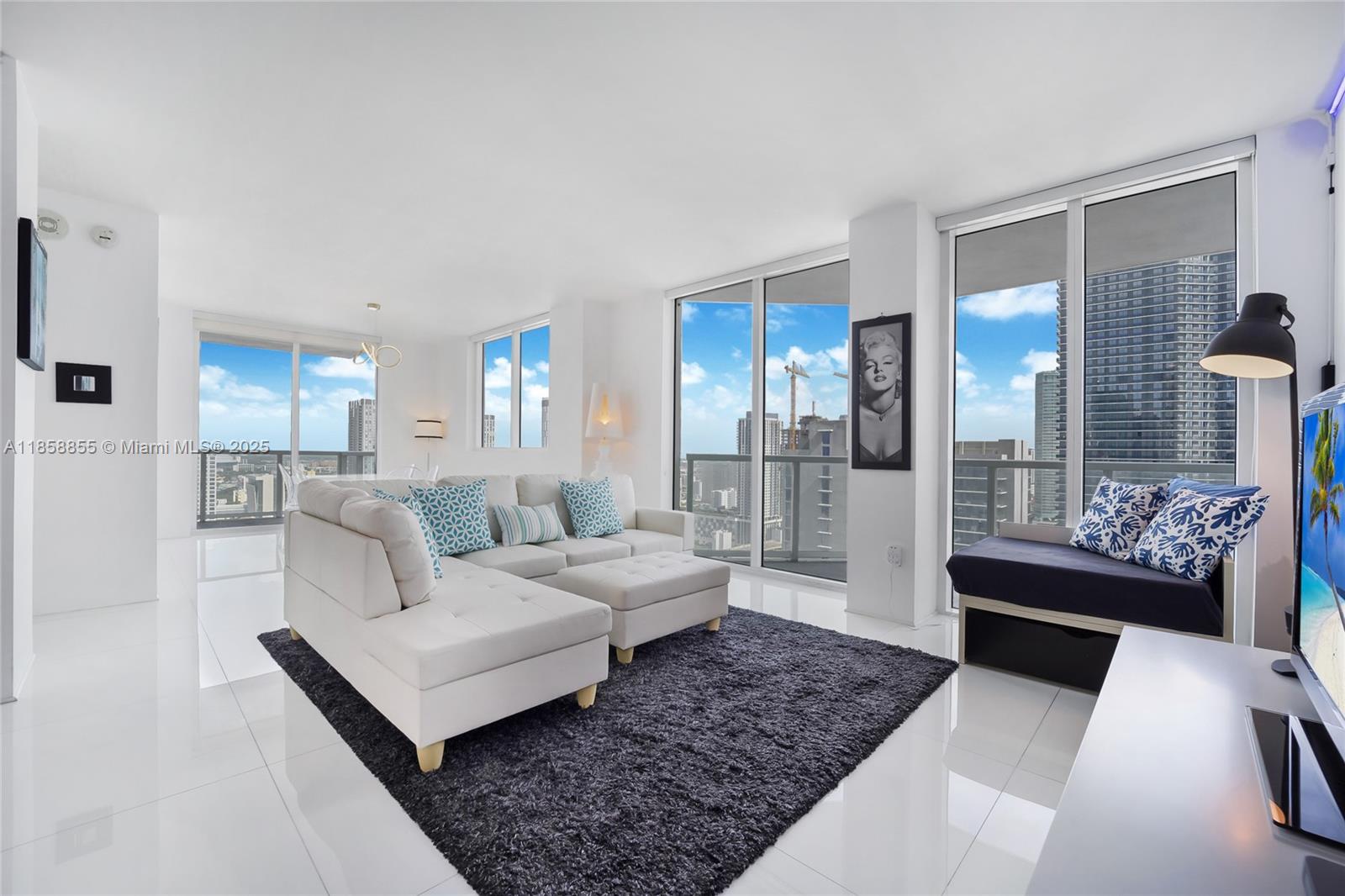 Apartamento en Venta en Miami, FL