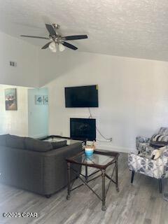 Image 7 For 5604 Beach Drive