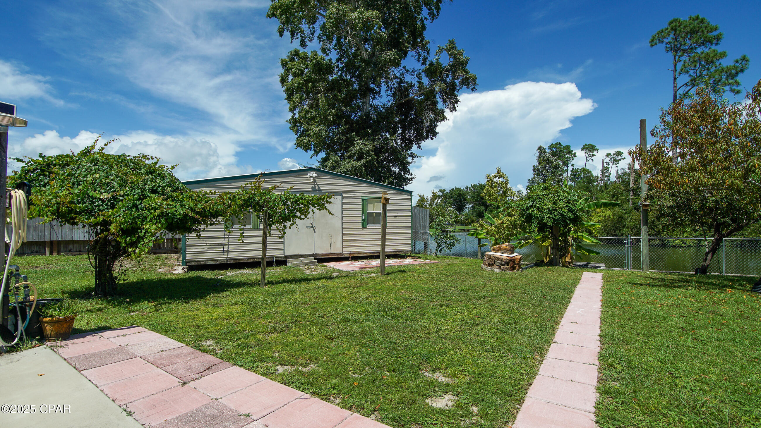 Image 40 For 6940 Yellow Bluff Road
