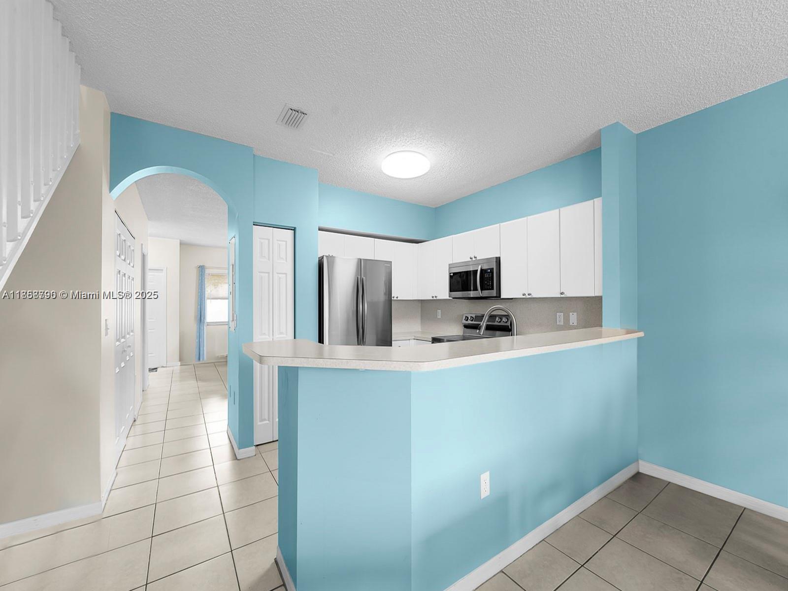 Property photo # 8