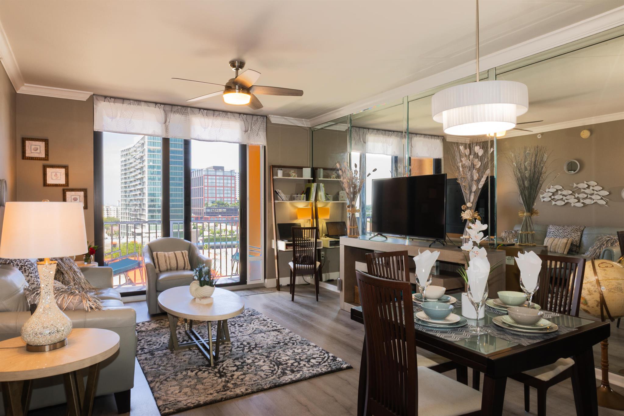 Tower Condo At Cityplace