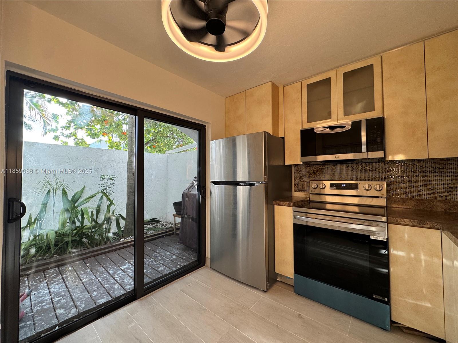 Property photo # 7