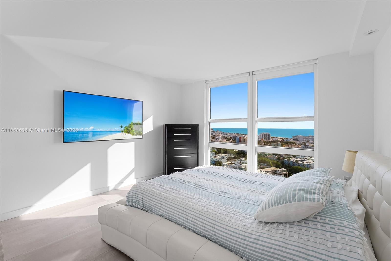 90 Alton Rd #2505, Miami Beach FL 33139