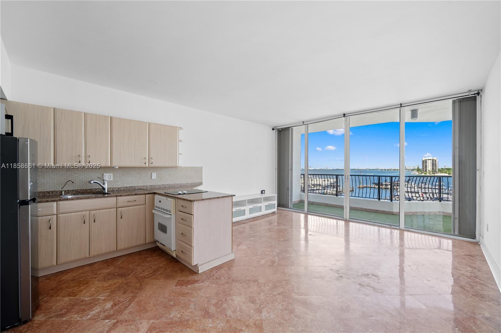 Property photo # 8