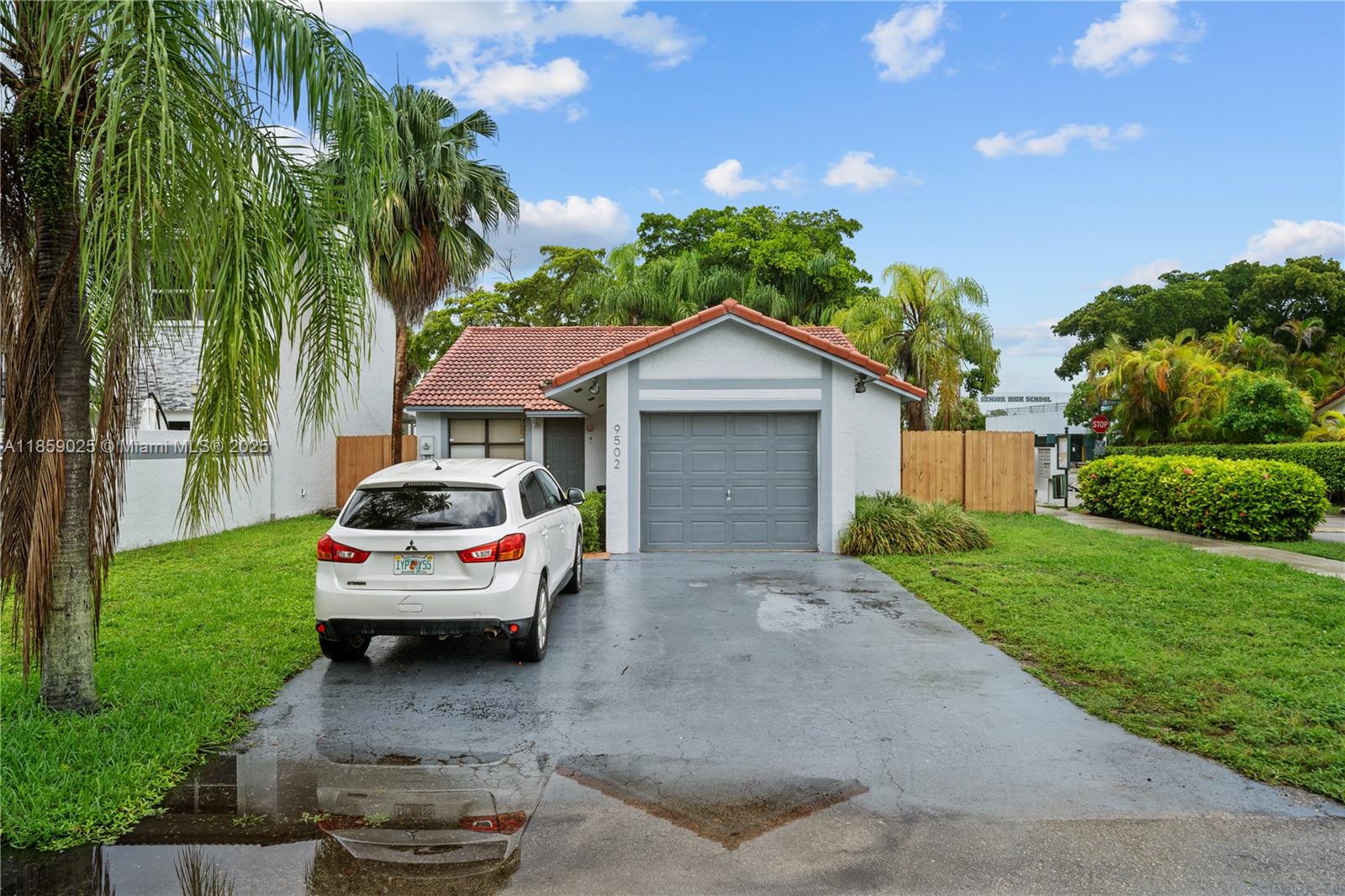 Property photo # 0