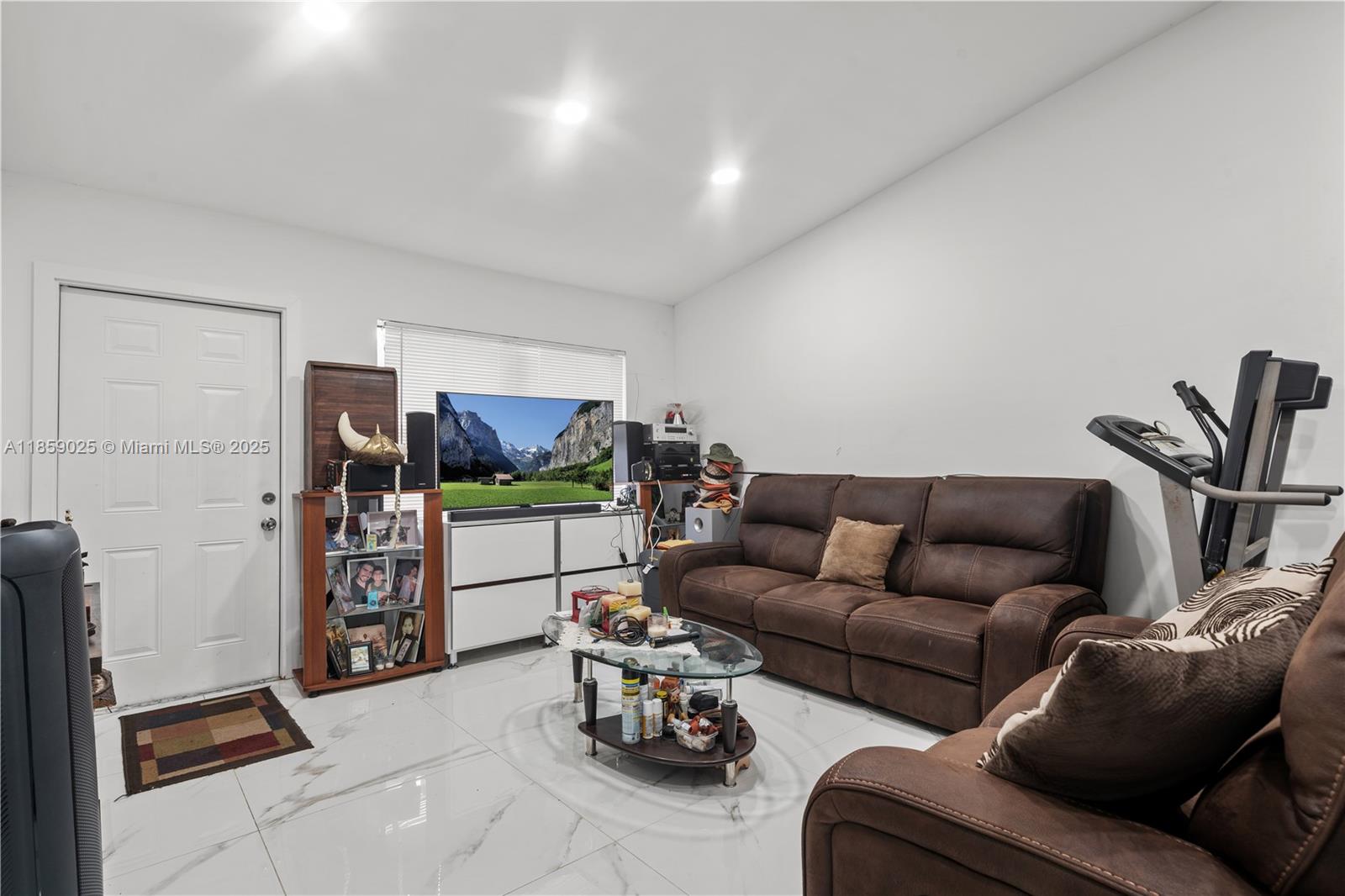 Property photo # 7
