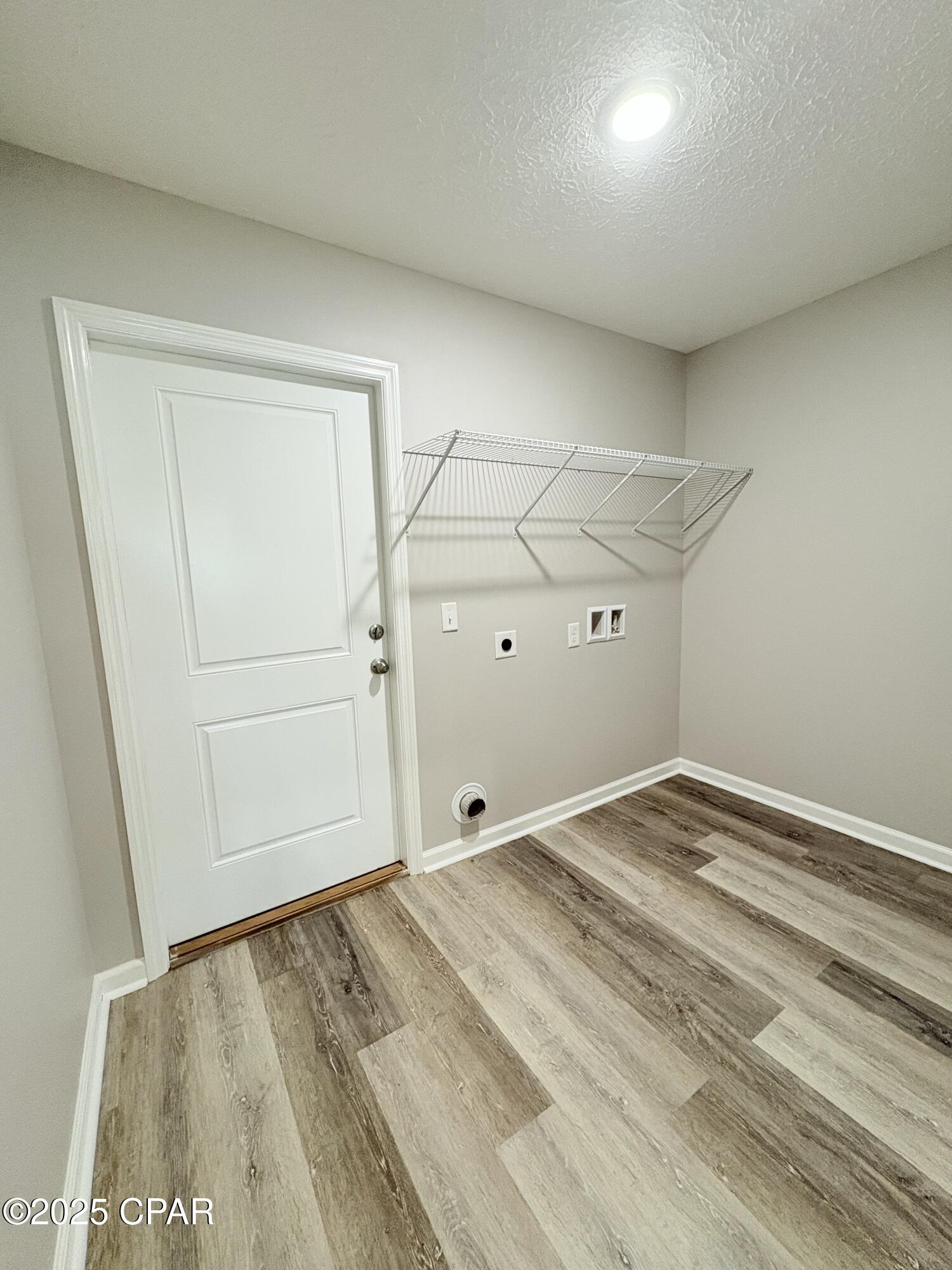 Image 6 For 810 25th Street