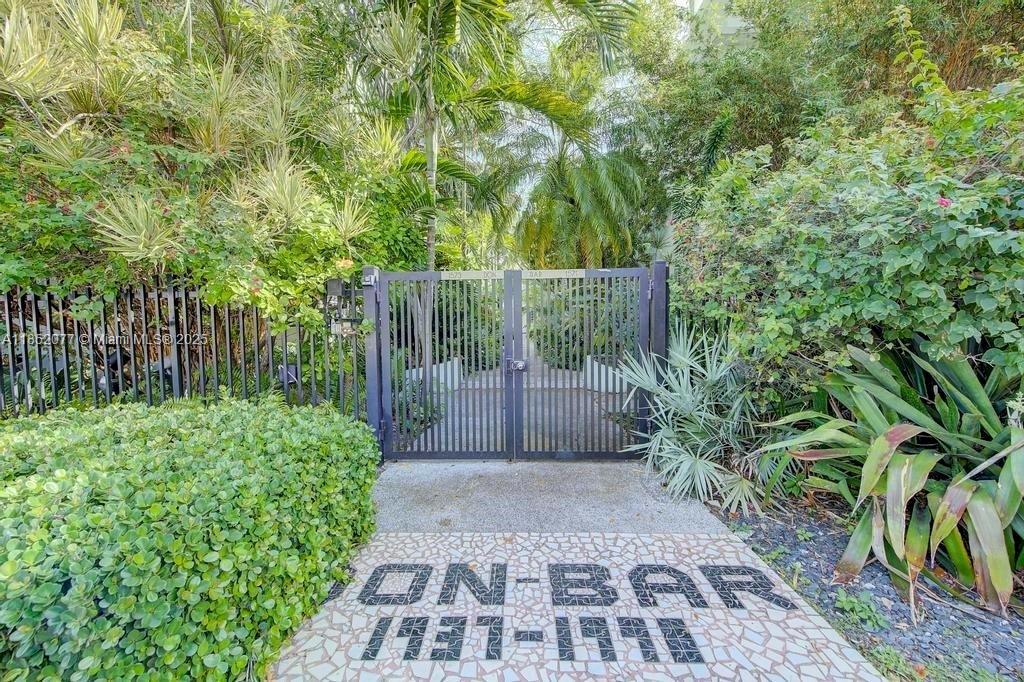 Property photo # 0
