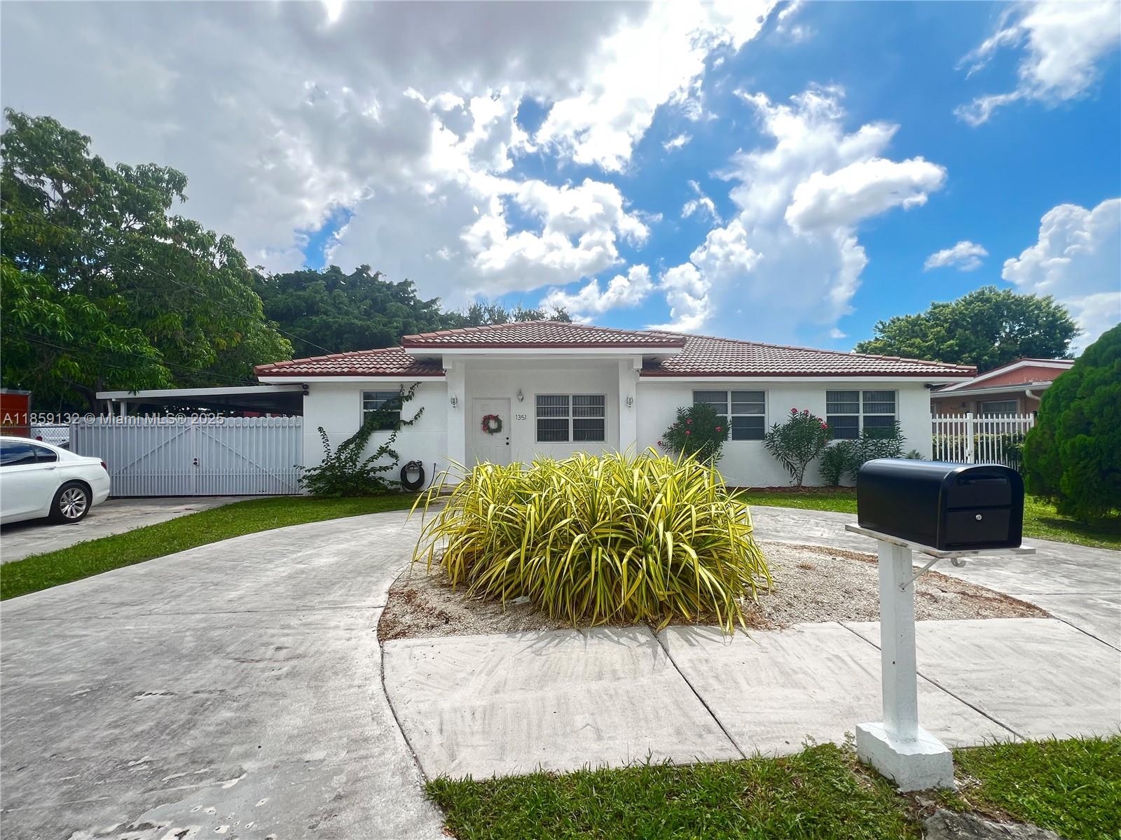 Property photo # 0