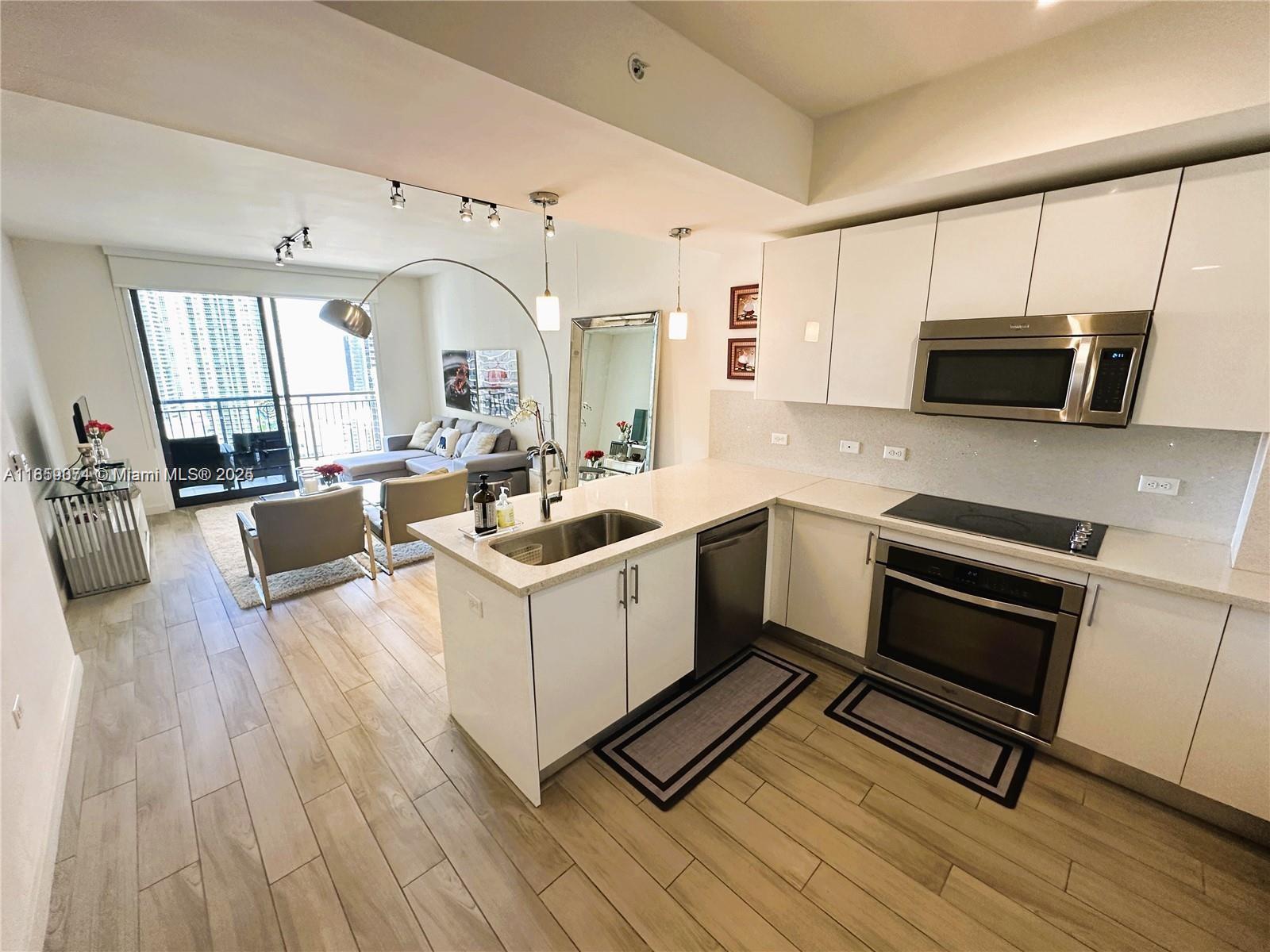 Property photo # 9