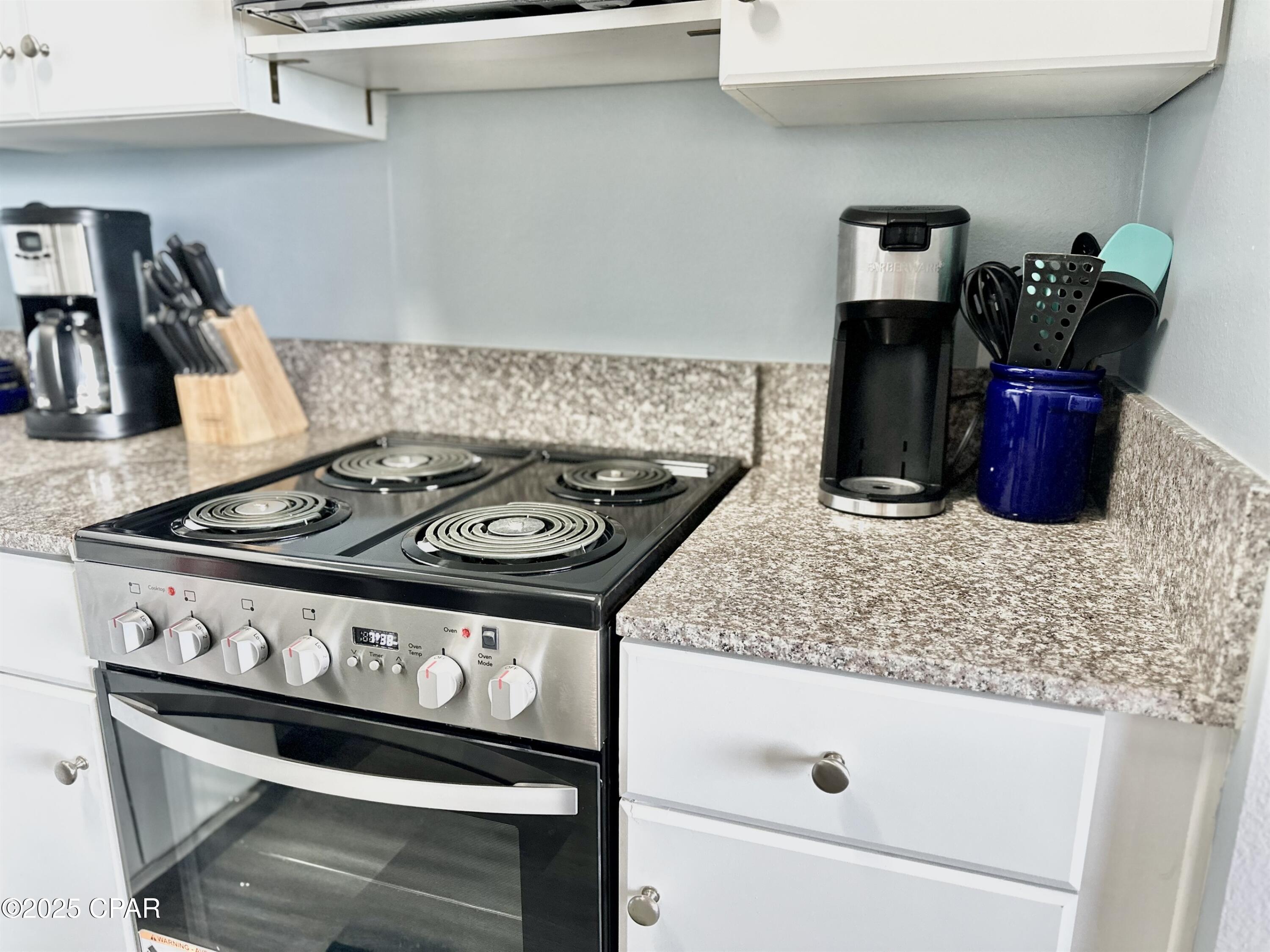 Image 16 For 9900 Thomas Drive 606