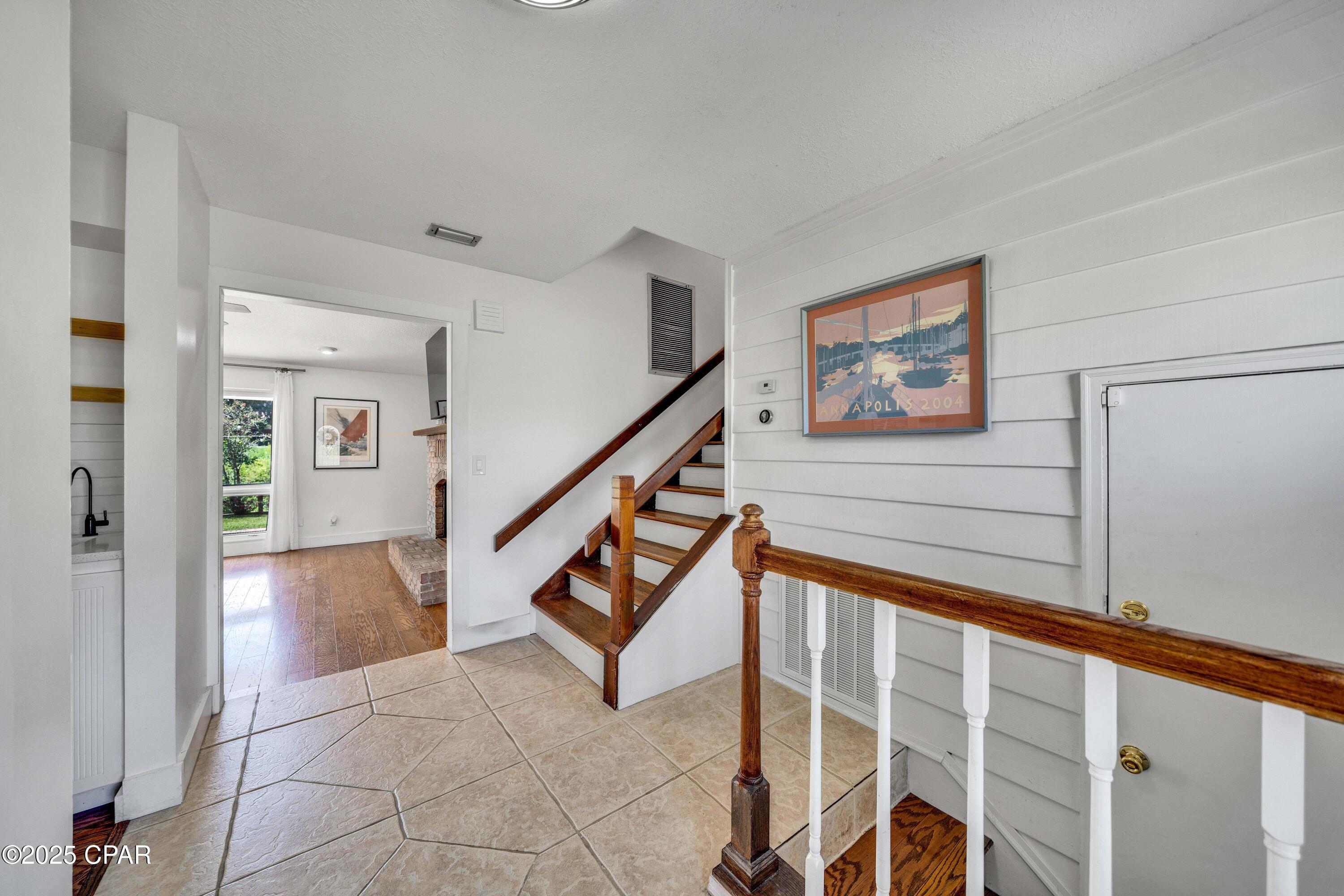 Image 7 For 1221 Marie Ann Boulevard