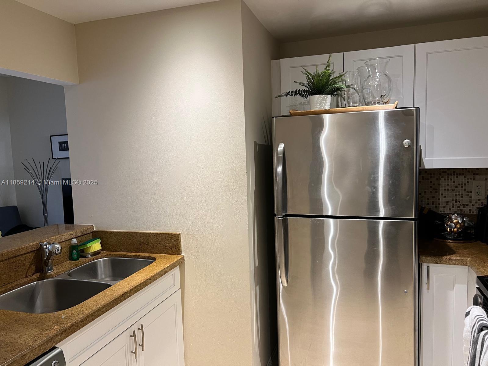 Property photo # 9