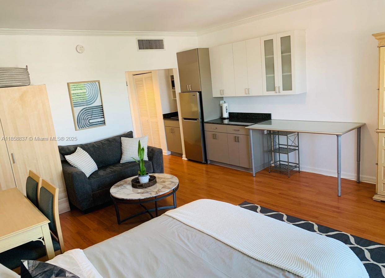Property photo # 4