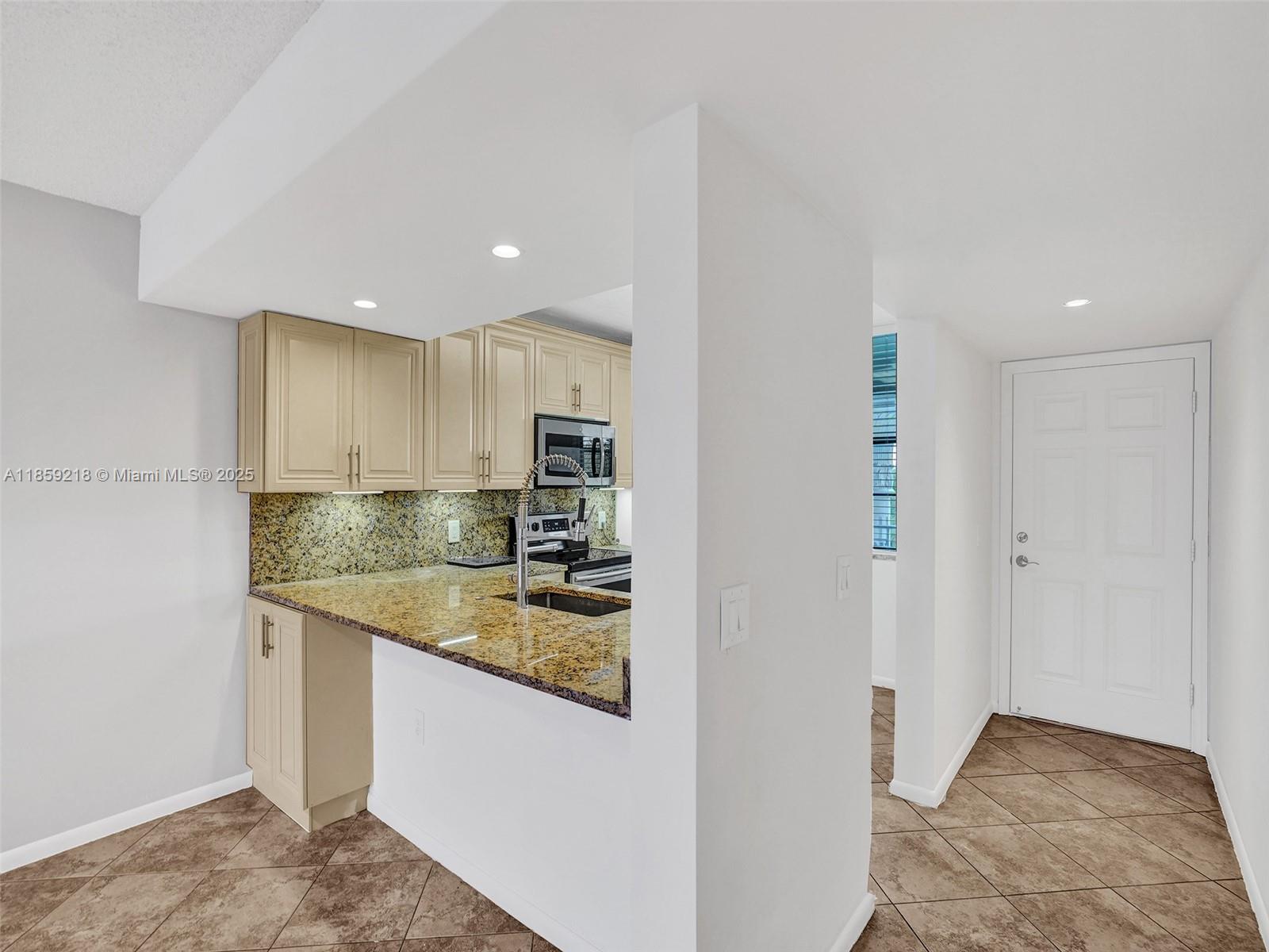 Property photo # 4